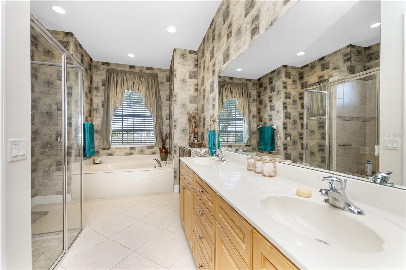 Image 22 of 50 For 24406 Nicobar Lane