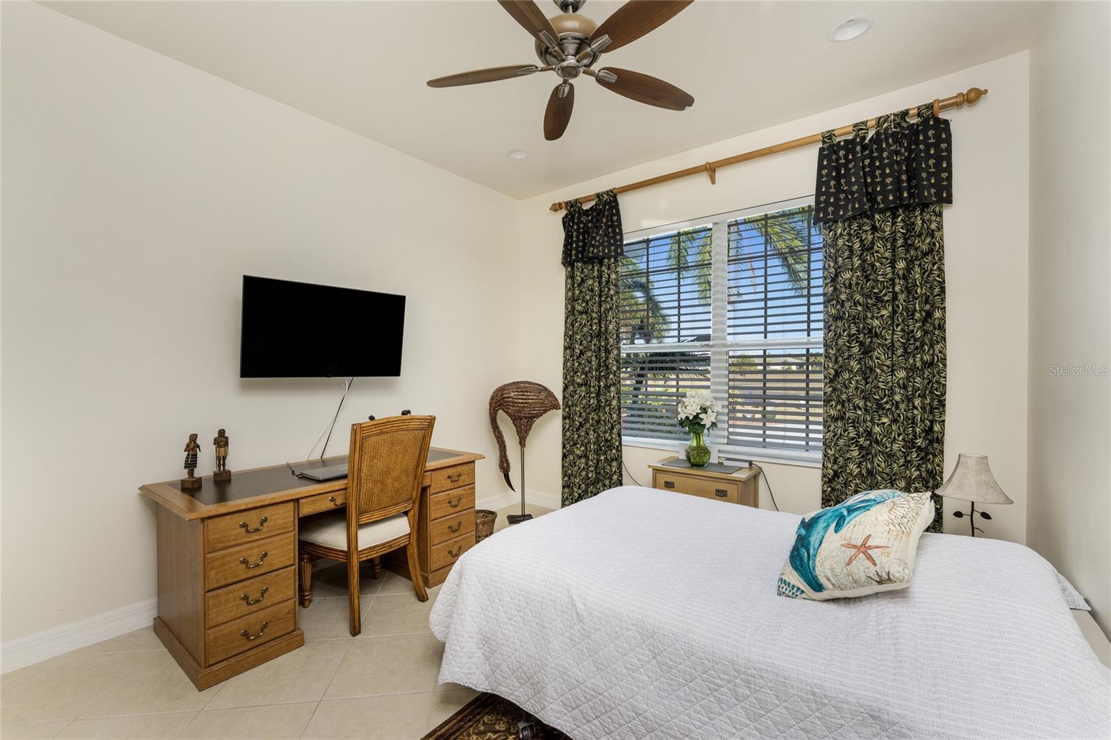 Image 31 of 50 For 24406 Nicobar Lane