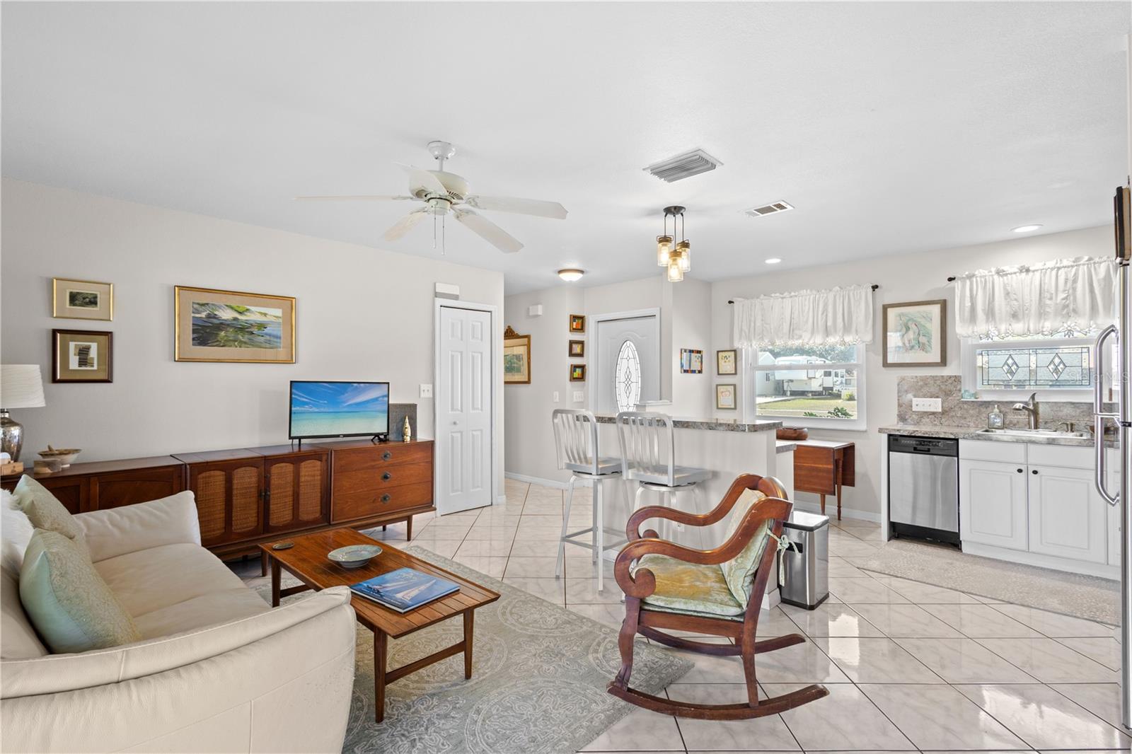 Image 11 of 29 For 6069 Myrtlewood Road