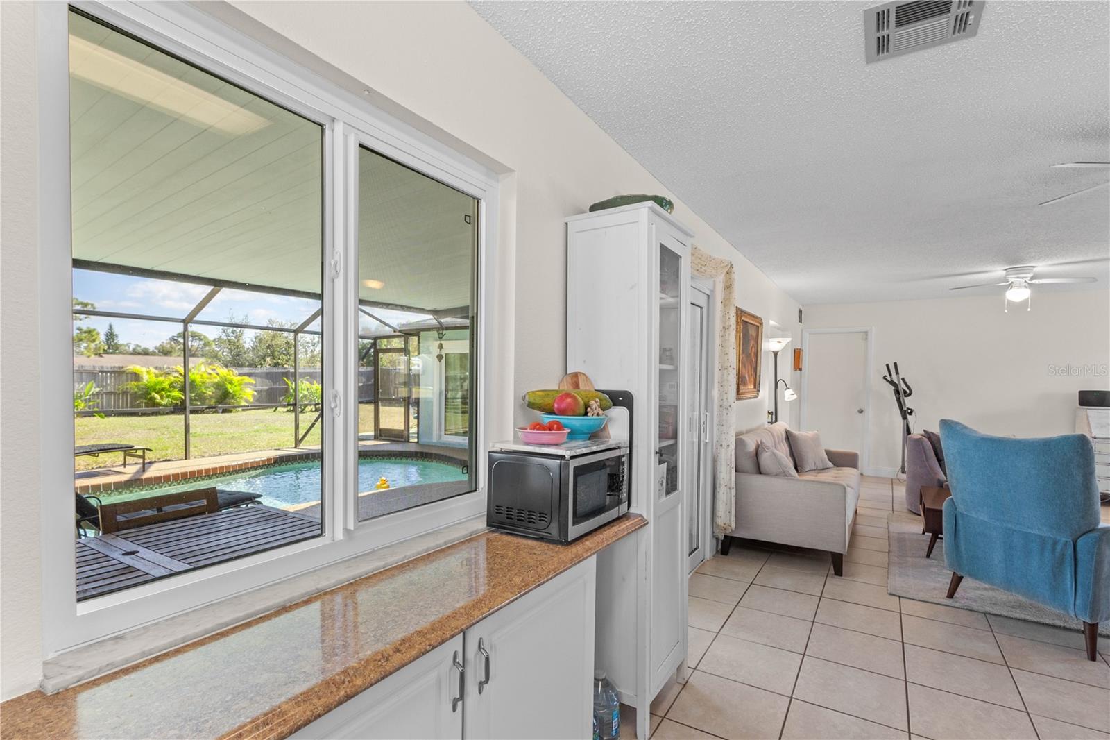 Image 11 of 37 For 6057 Myrtlewood Road