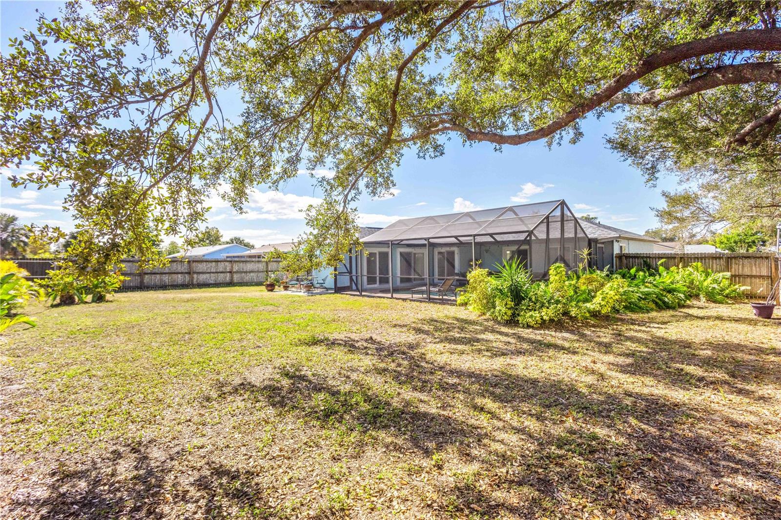 Image 28 of 37 For 6057 Myrtlewood Road