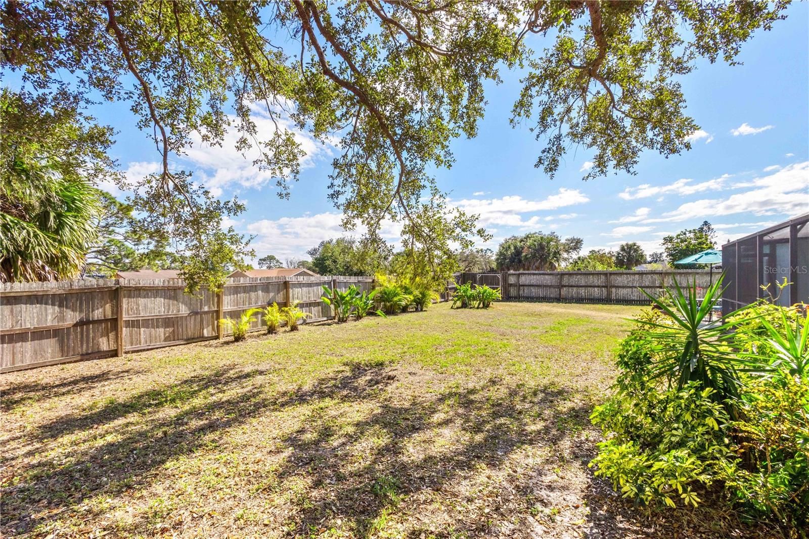 Image 29 of 37 For 6057 Myrtlewood Road