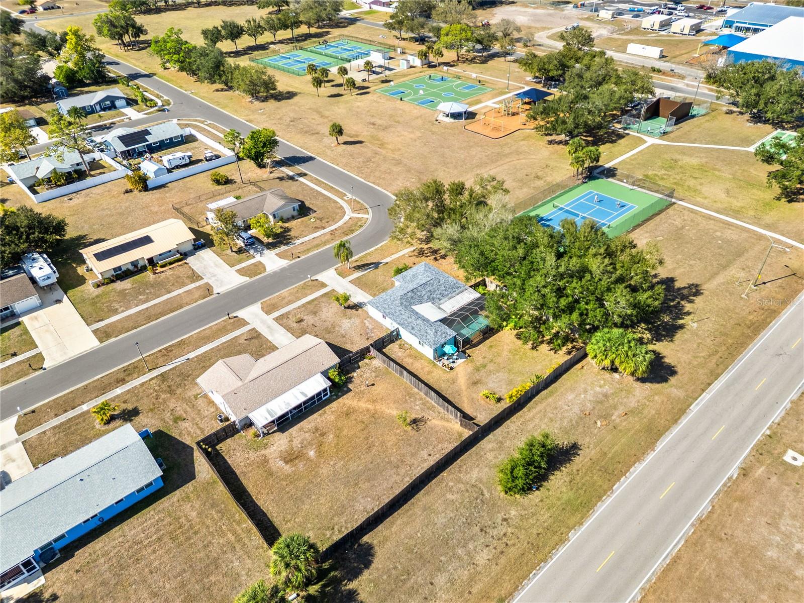 Image 34 of 37 For 6057 Myrtlewood Road