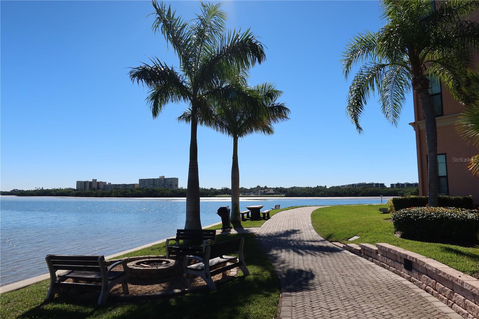 Image 51 of 57 For 2746 Via Tivoli  115b