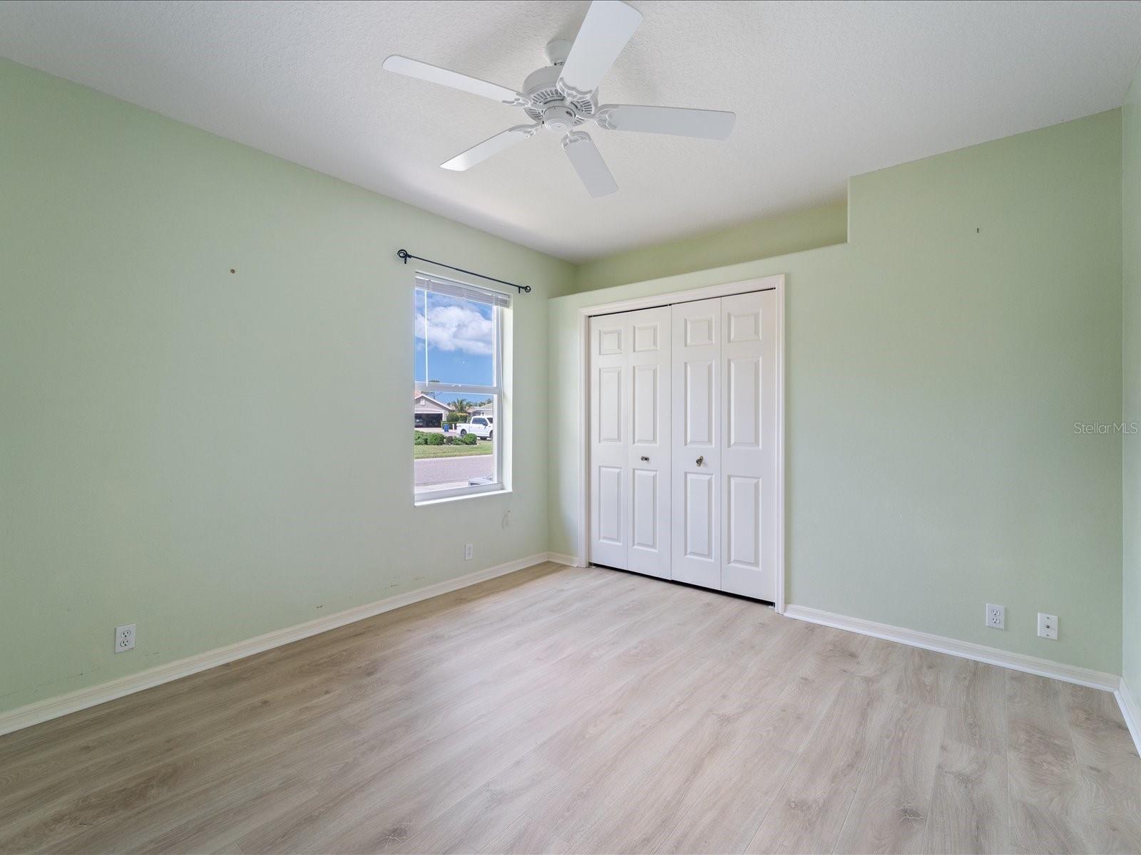 Image 28 of 51 For 857 Macaw Circle