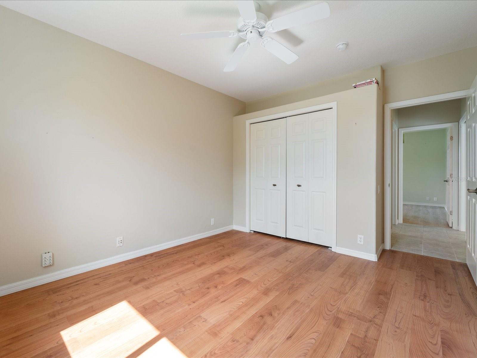 Image 32 of 51 For 857 Macaw Circle