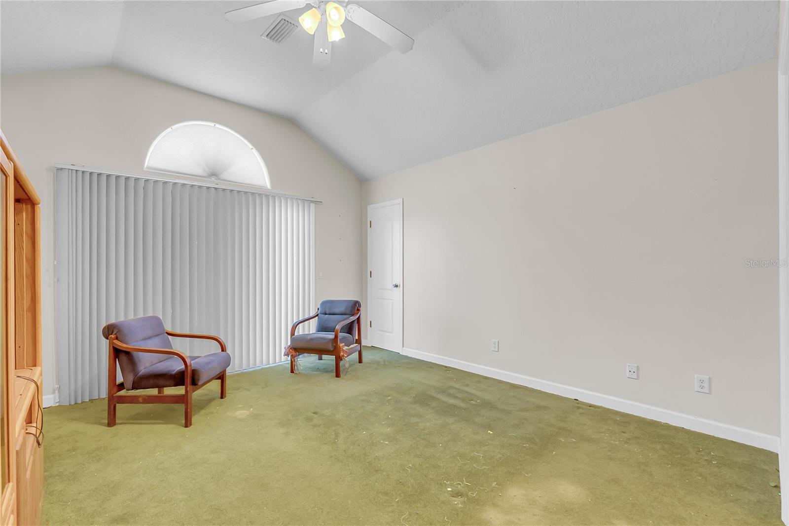 Image 18 of 69 For 3712 Mclean Avenue