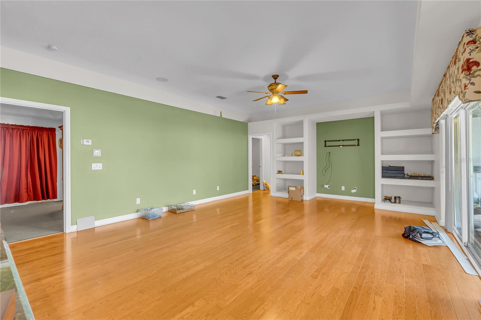 Image 38 of 69 For 3712 Mclean Avenue