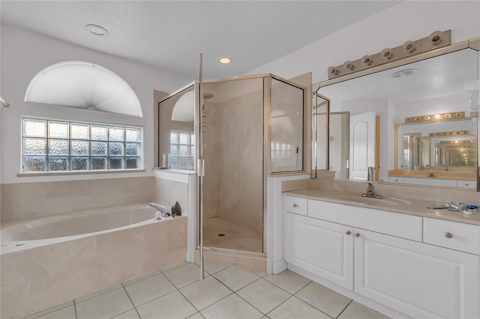 Image 6 of 69 For 3712 Mclean Avenue