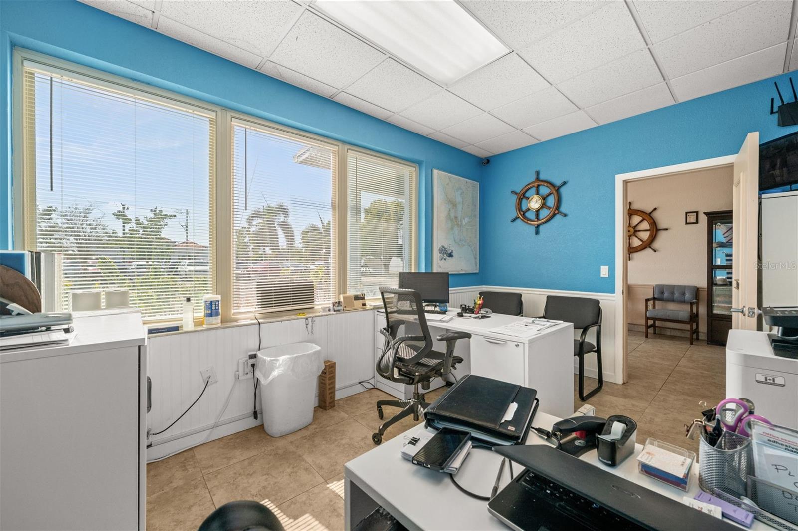 Image 11 of 49 For 917 47th Terrace