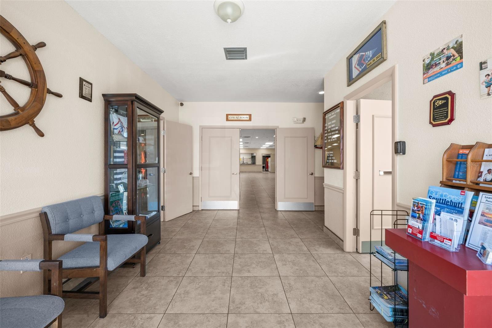 Image 12 of 49 For 917 47th Terrace