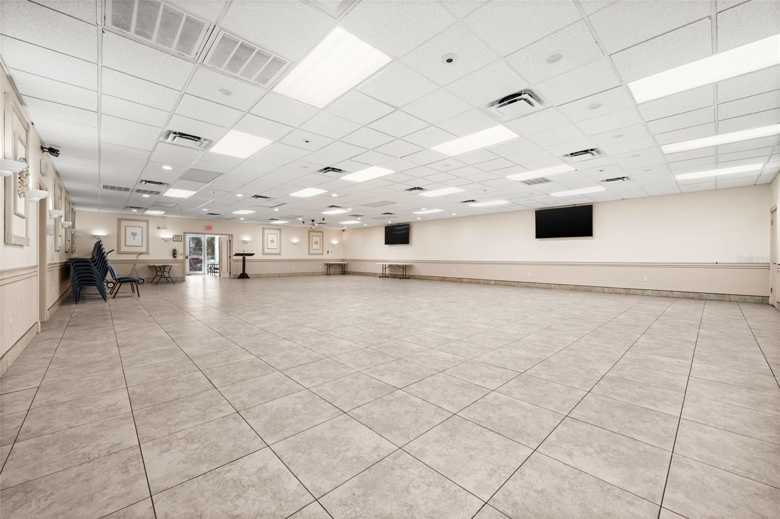 Image 17 of 49 For 917 47th Terrace