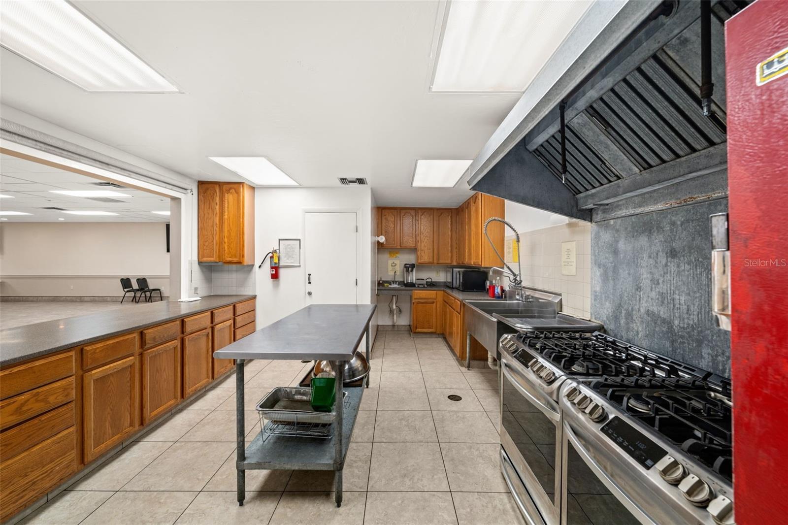 Image 22 of 49 For 917 47th Terrace