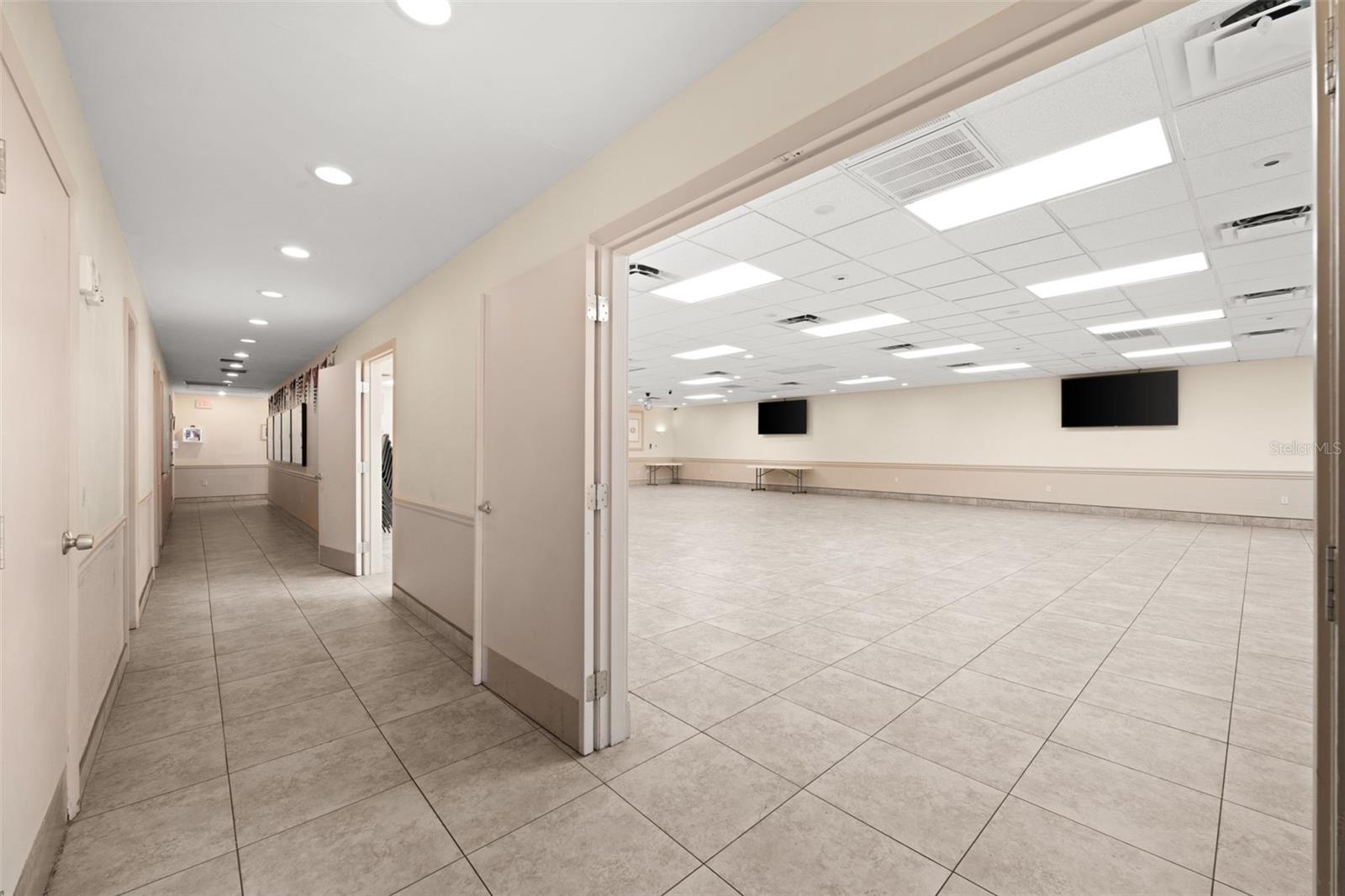 Image 24 of 49 For 917 47th Terrace