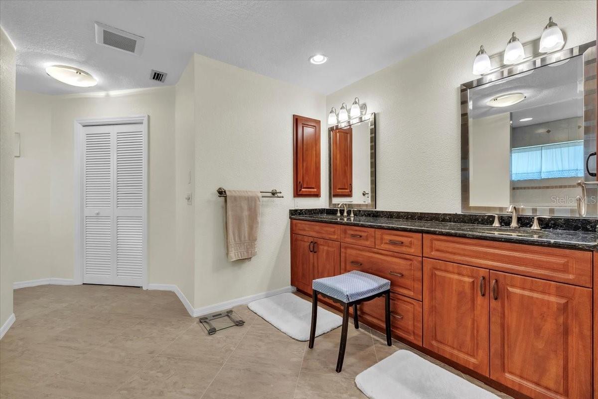 Image 29 of 69 For 262 Lido Drive