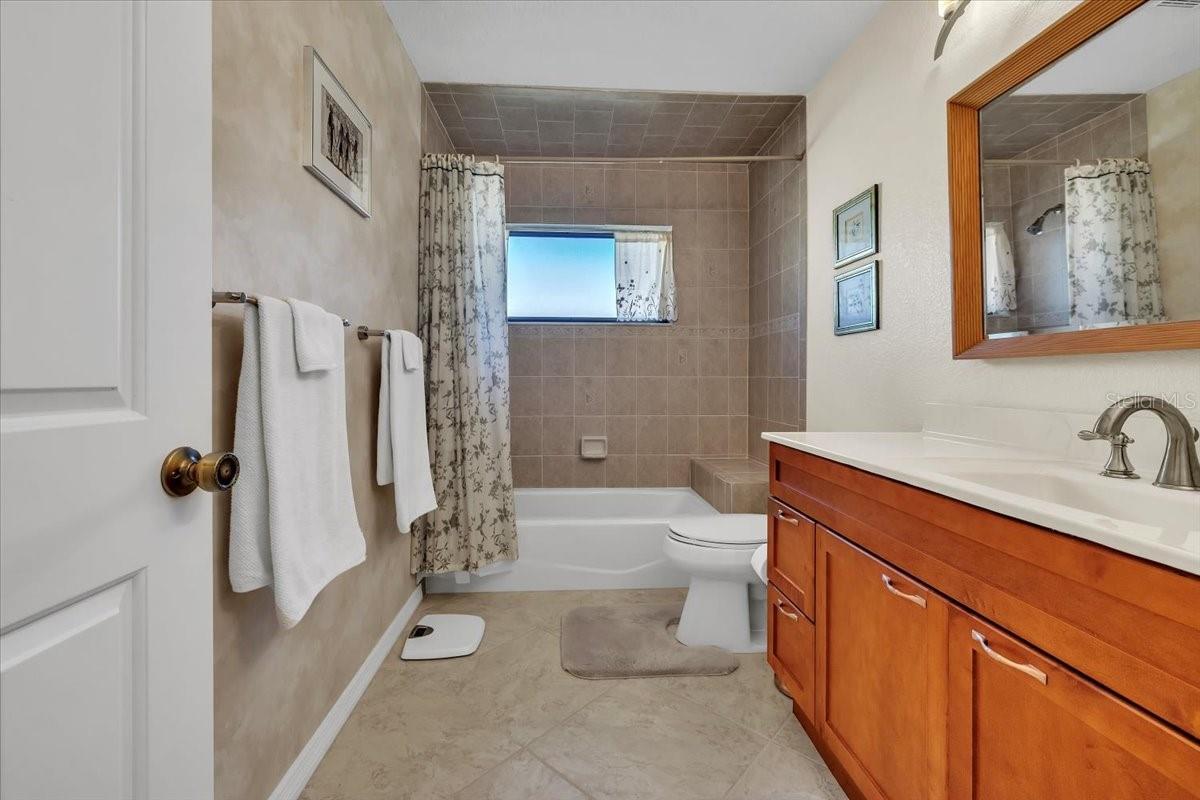 Image 40 of 69 For 262 Lido Drive