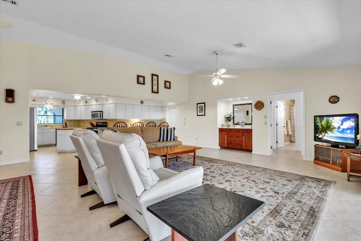 Image 9 of 69 For 262 Lido Drive