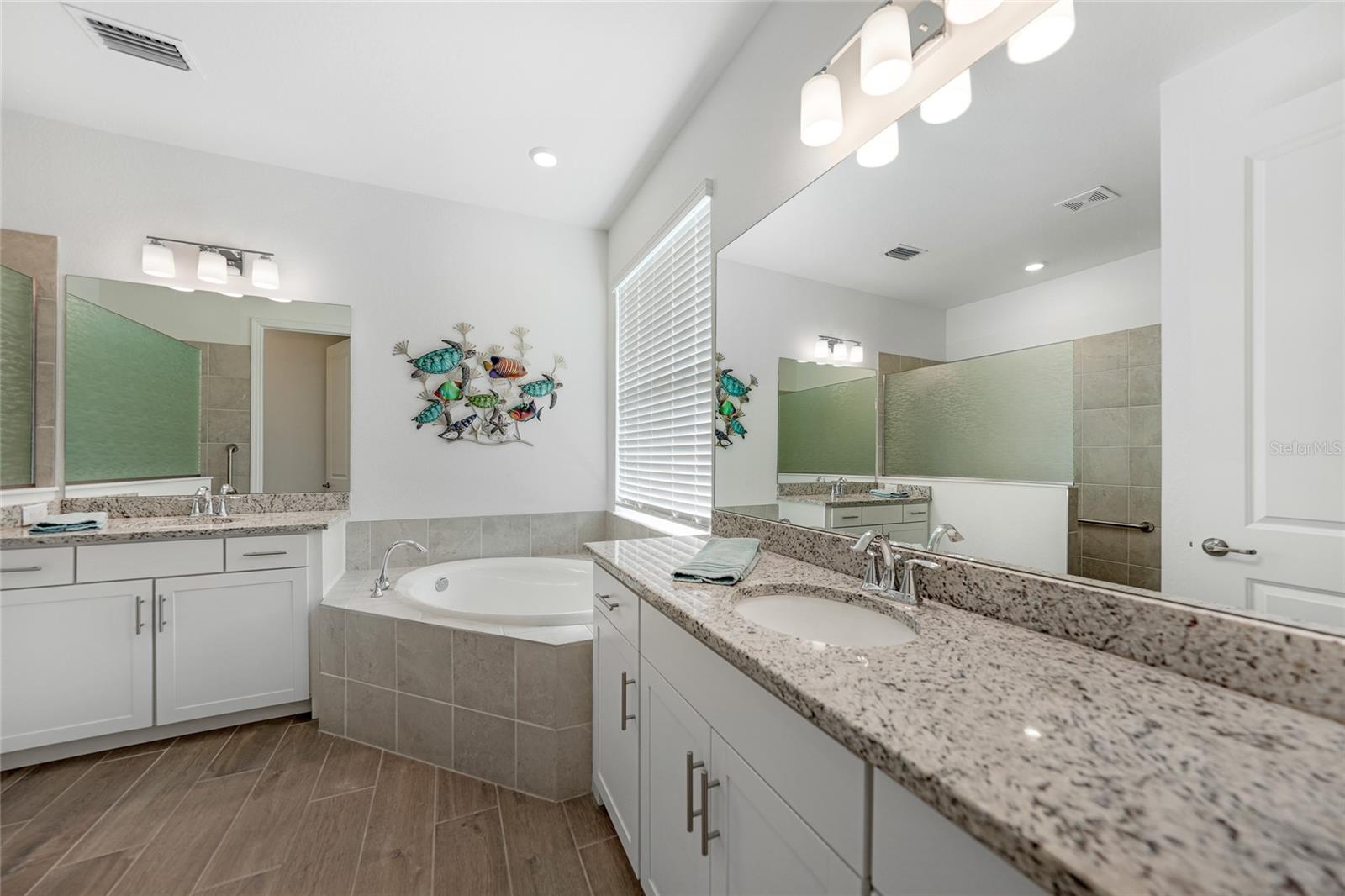 Image 20 of 55 For 15023 Black Cherry Way