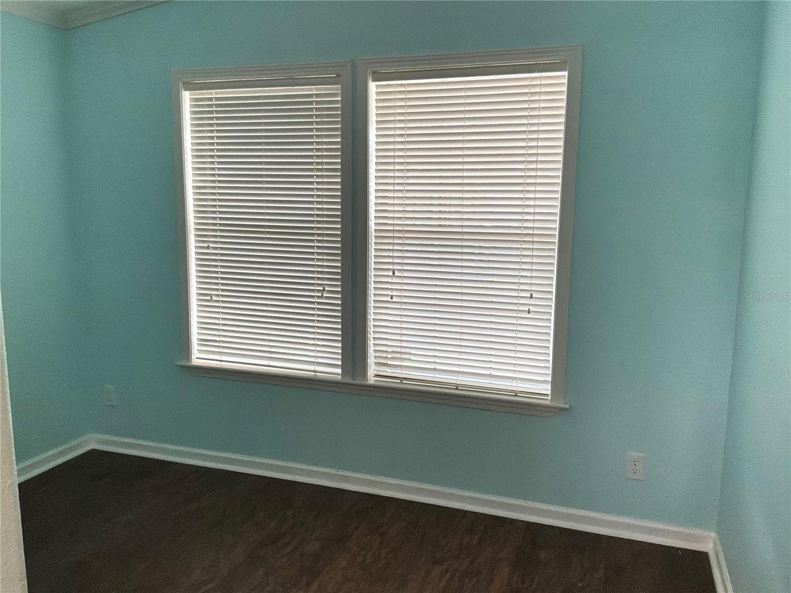 Image 19 of 32 For 701 Aqui Esta Drive 175