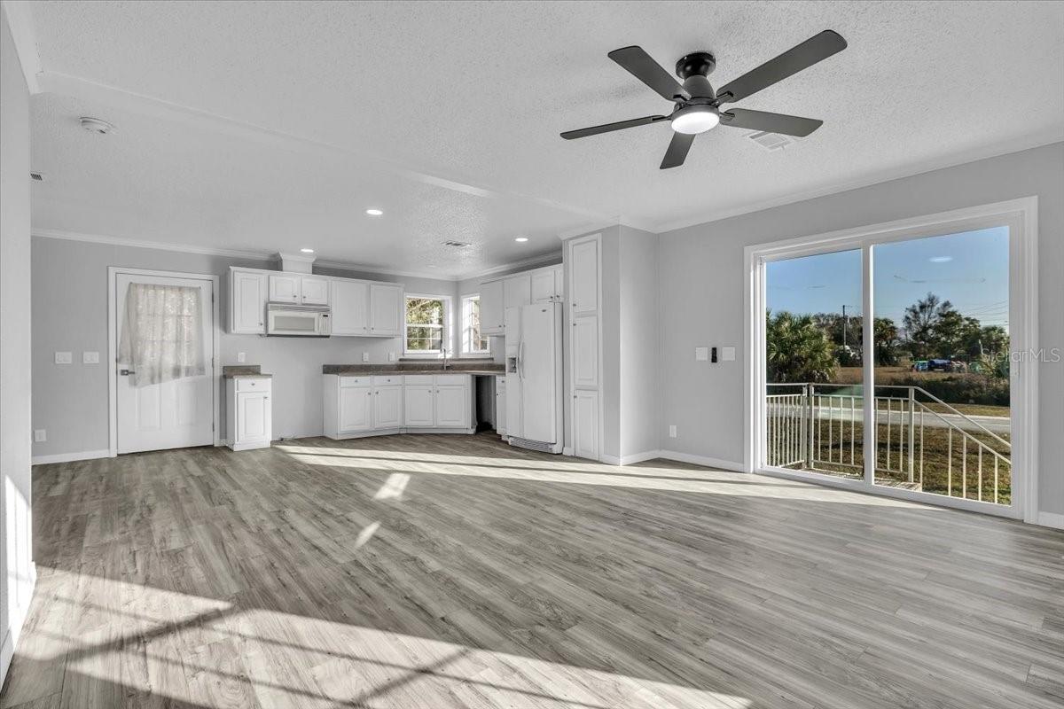 Image 2 of 30 For 2610 Clyde Avenue