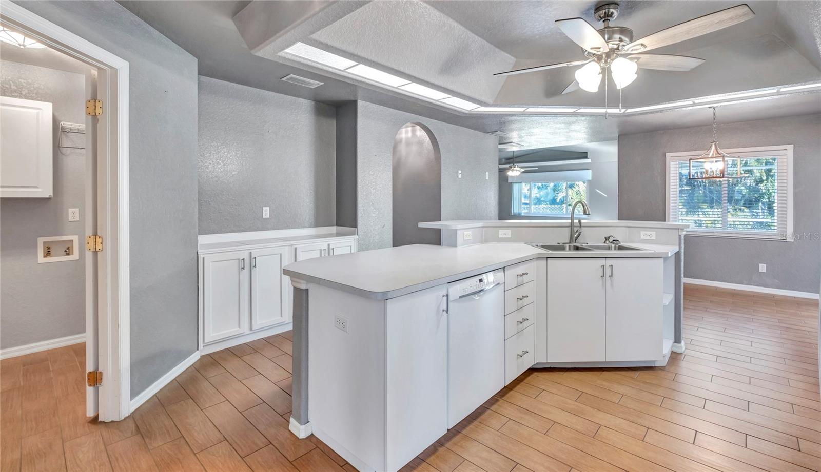 Image 11 of 45 For 1131 13th Terrace