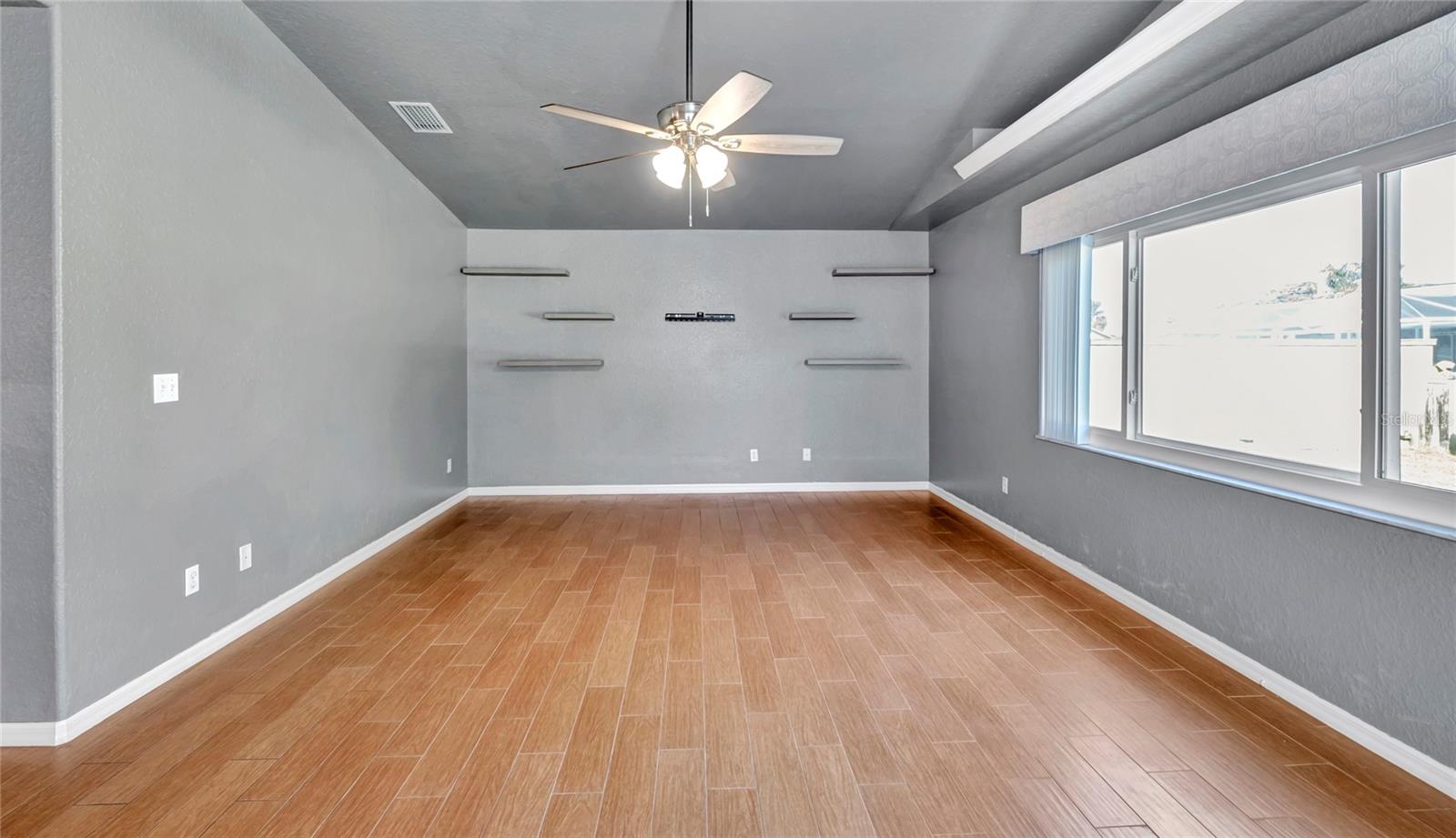 Image 18 of 45 For 1131 13th Terrace