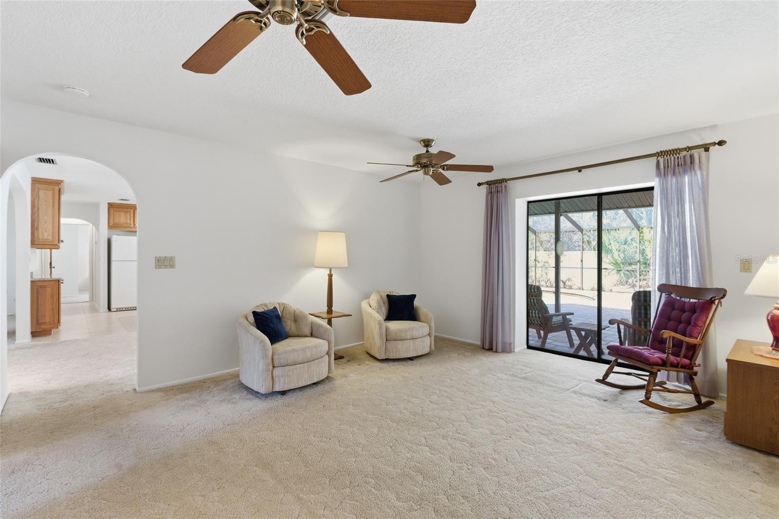 Image 19 of 49 For 21230 Covington Avenue