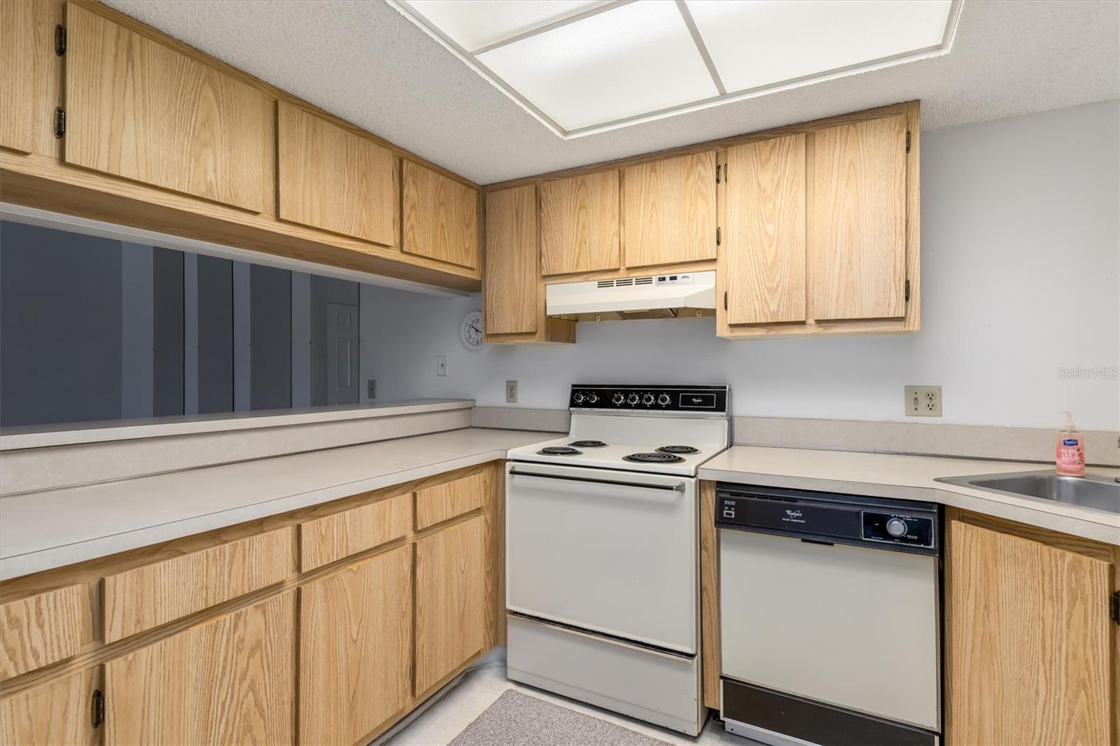 Image 16 of 47 For 1515 Forrest Nelson Boulevard O104