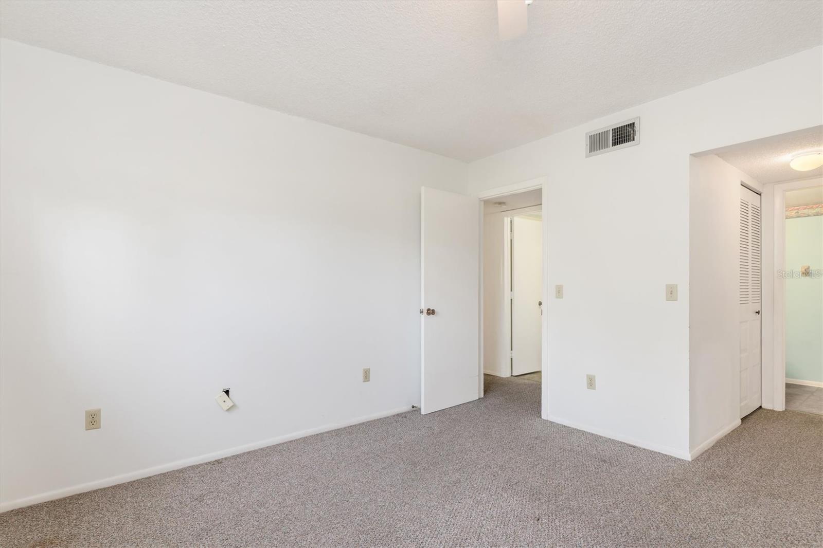 Image 23 of 47 For 1515 Forrest Nelson Boulevard O104