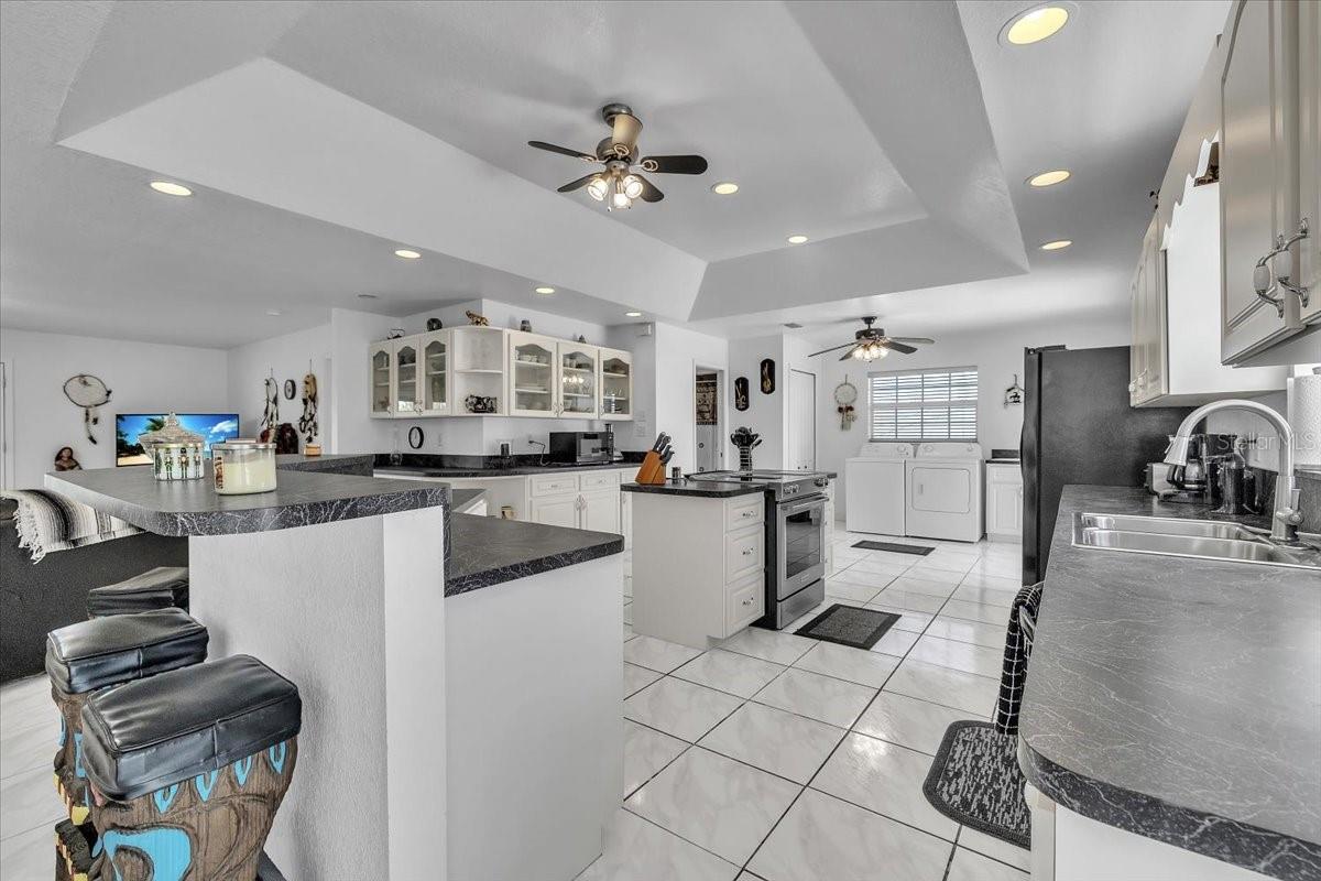 Image 12 of 52 For 3900 Colony Court