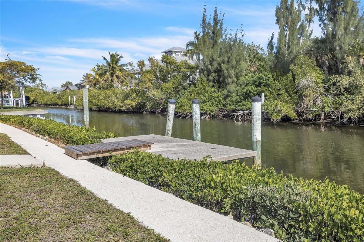 Image 38 of 52 For 3900 Colony Court