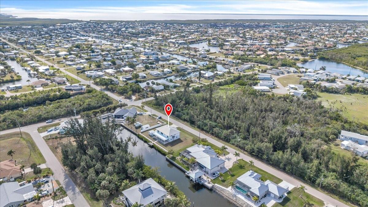 Image 49 of 52 For 3900 Colony Court