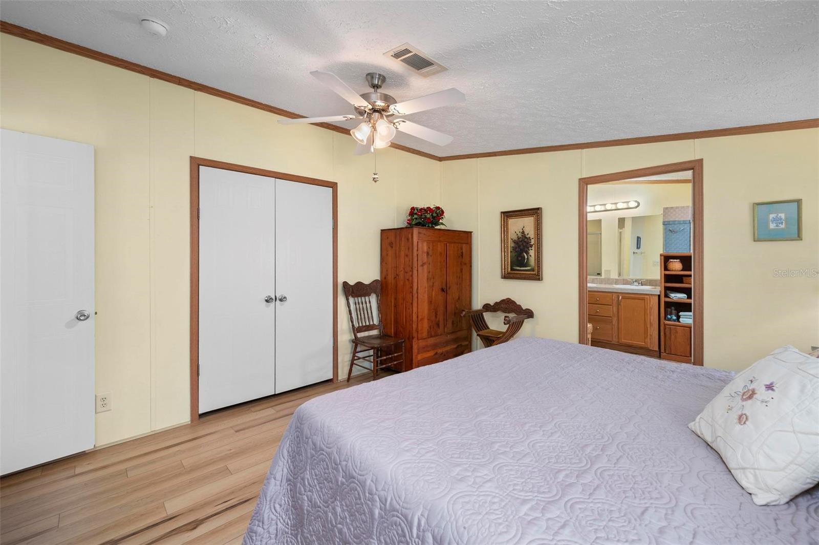 Image 17 of 61 For 1000 Kings Highway 398