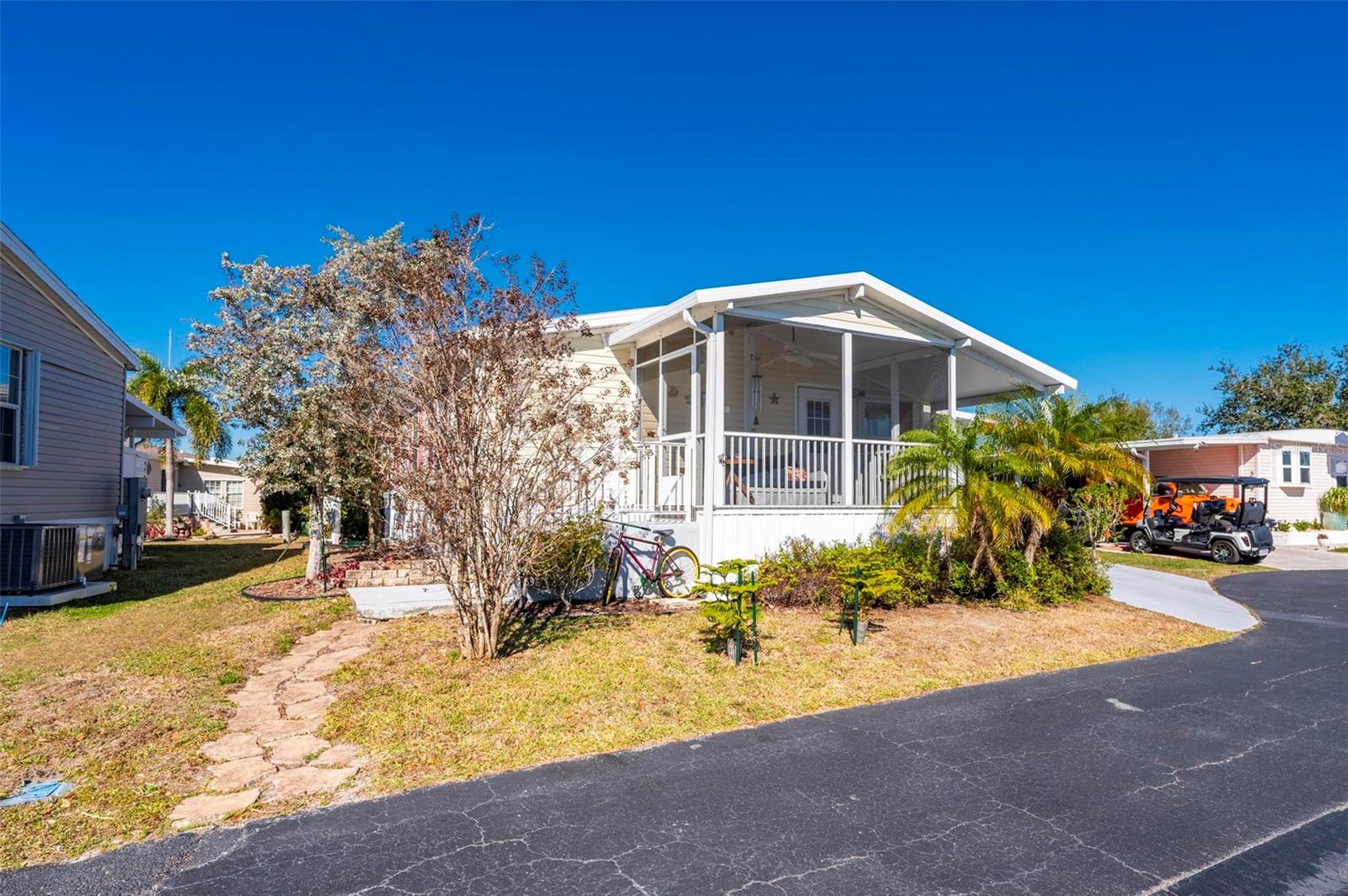 Image 30 of 61 For 1000 Kings Highway 398