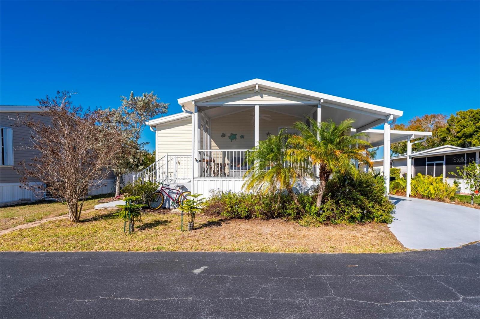 Image 31 of 61 For 1000 Kings Highway 398