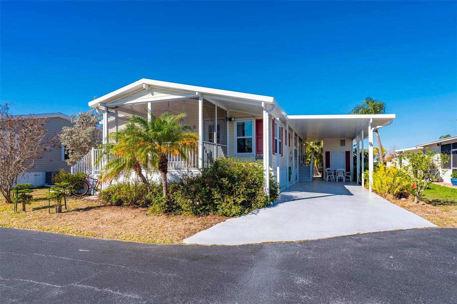 Image 32 of 61 For 1000 Kings Highway 398