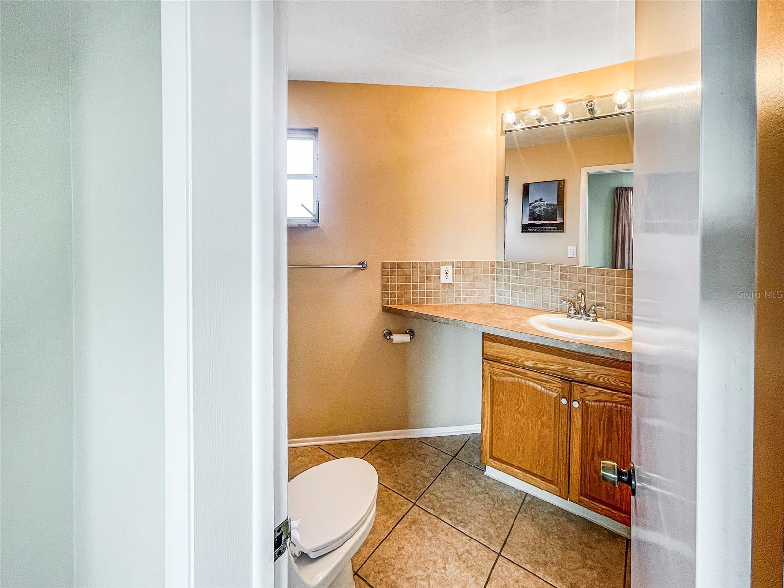 Image 19 of 22 For 3110 Magdalina Drive