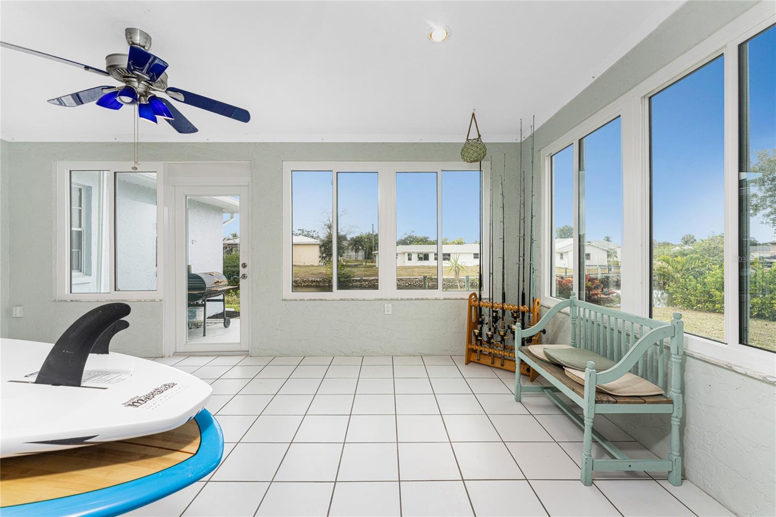 Image 25 of 64 For 3033 Chapman Boulevard