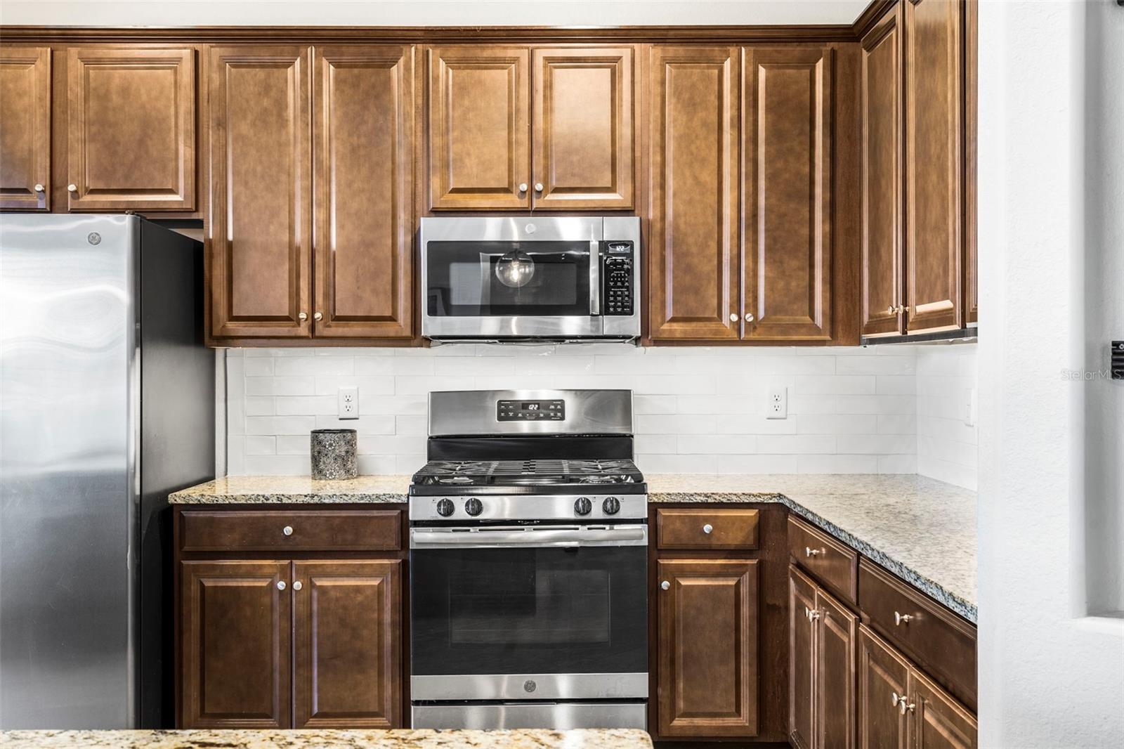 Image 15 of 79 For 17645 Timberline Parkway