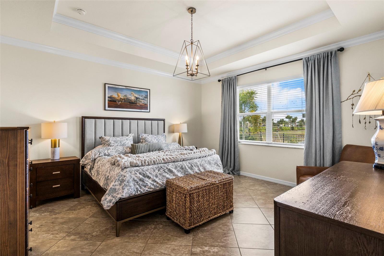 Image 19 of 79 For 17645 Timberline Parkway