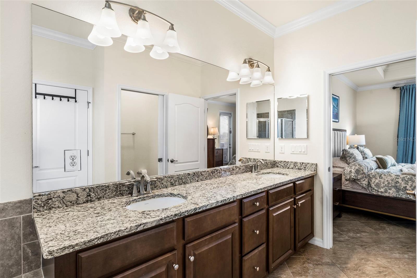 Image 22 of 79 For 17645 Timberline Parkway