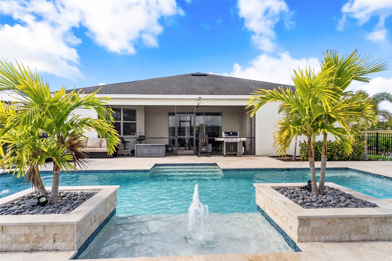 Image 3 of 79 For 17645 Timberline Parkway