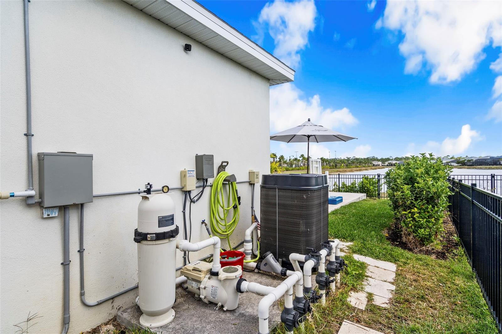 Image 34 of 79 For 17645 Timberline Parkway