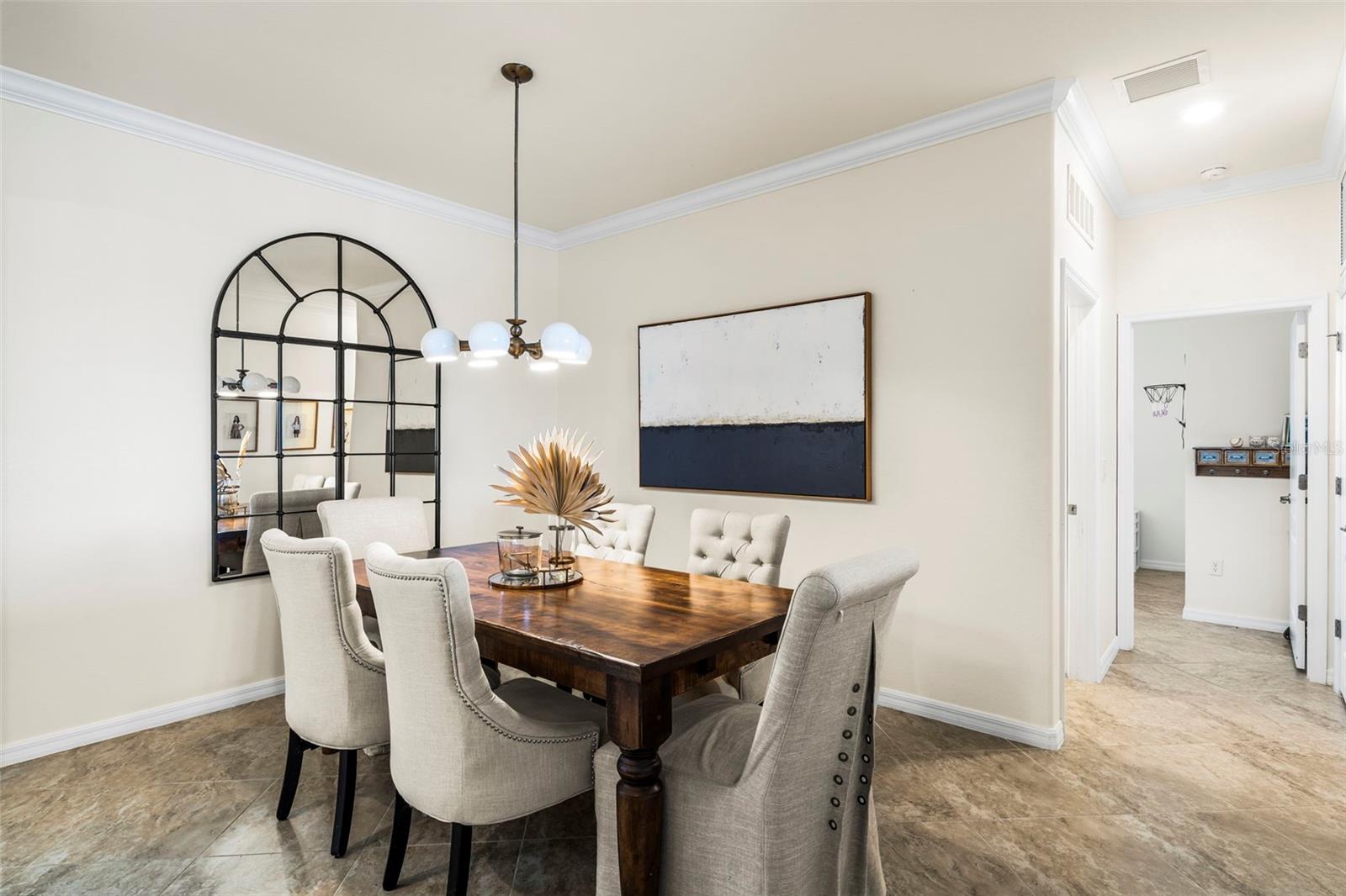 Image 7 of 79 For 17645 Timberline Parkway