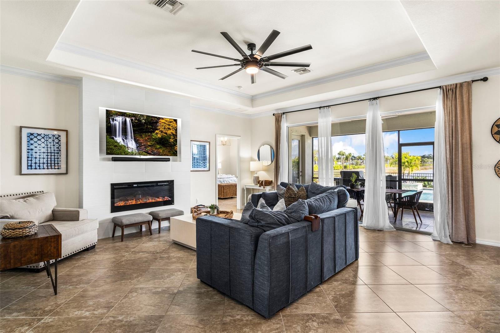 Image 8 of 79 For 17645 Timberline Parkway