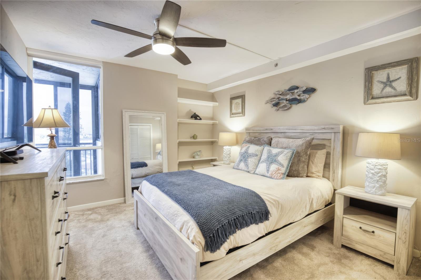 Image 10 of 16 For 627 Alhambra Road 701