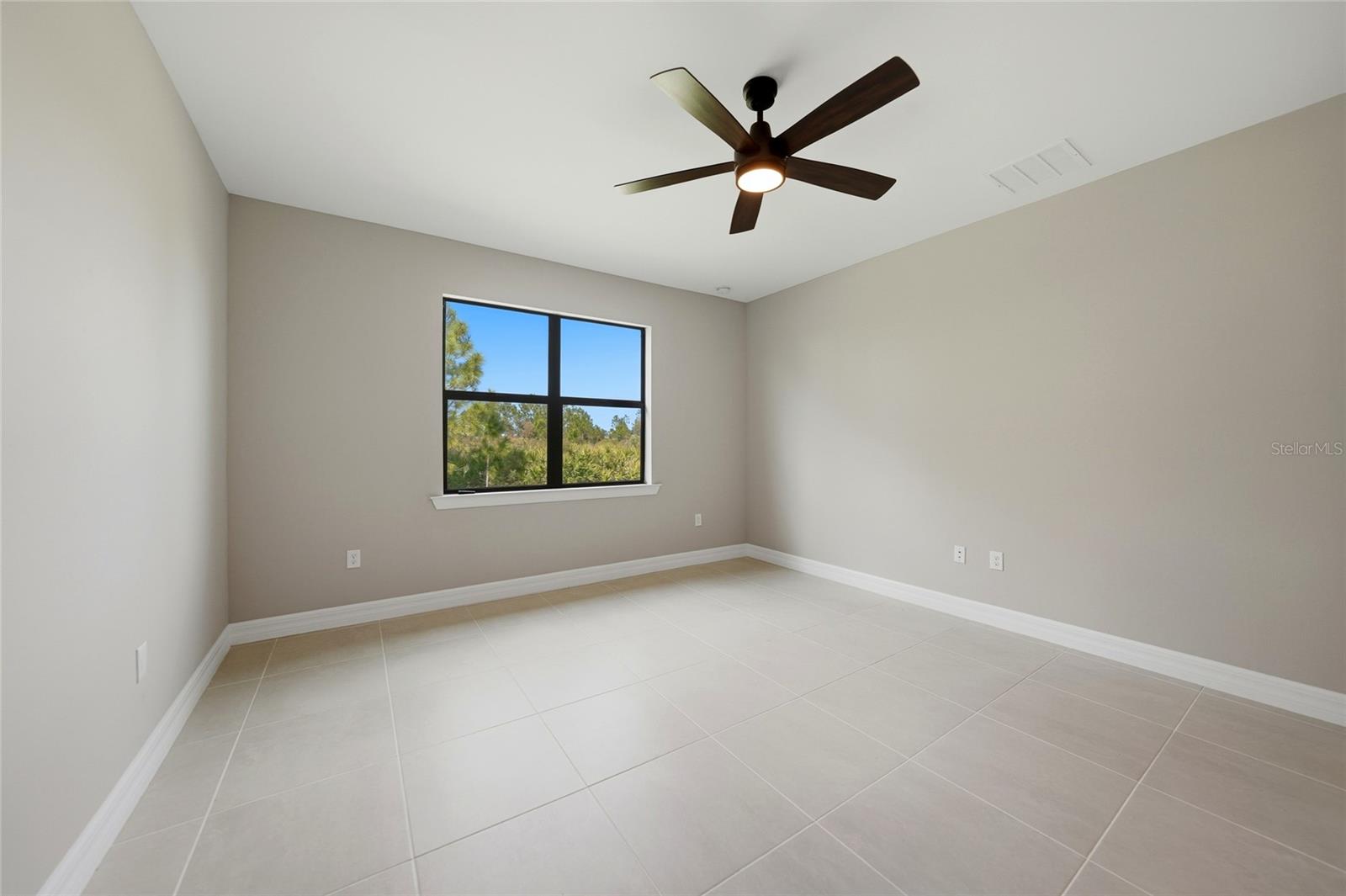 Image 14 of 39 For 2729 Gabel Oak Drive