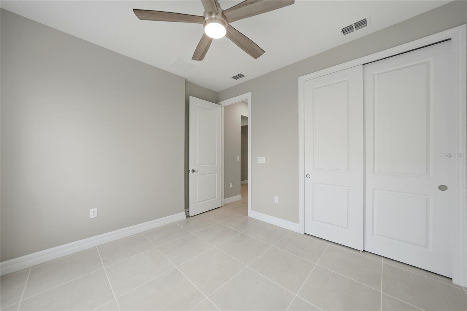 Image 22 of 39 For 2729 Gabel Oak Drive