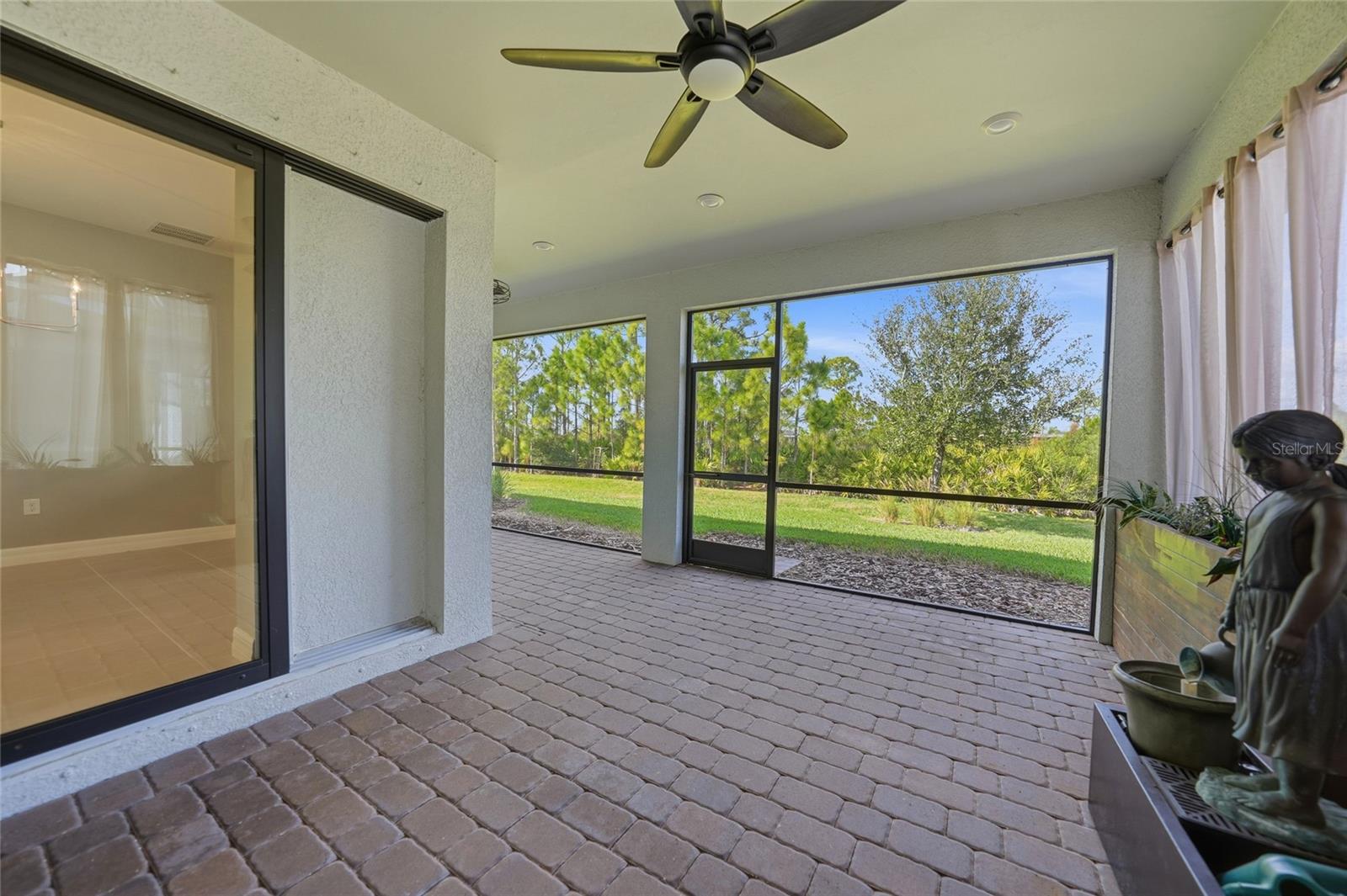 Image 30 of 39 For 2729 Gabel Oak Drive