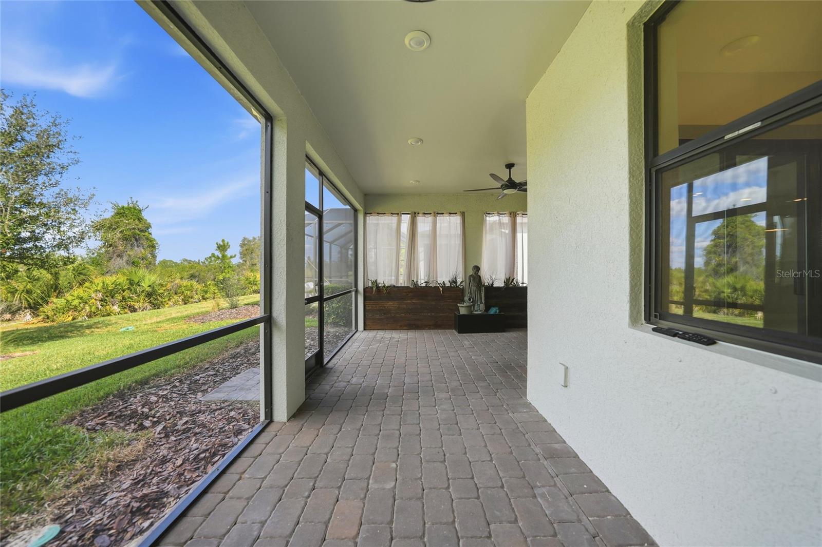 Image 32 of 39 For 2729 Gabel Oak Drive